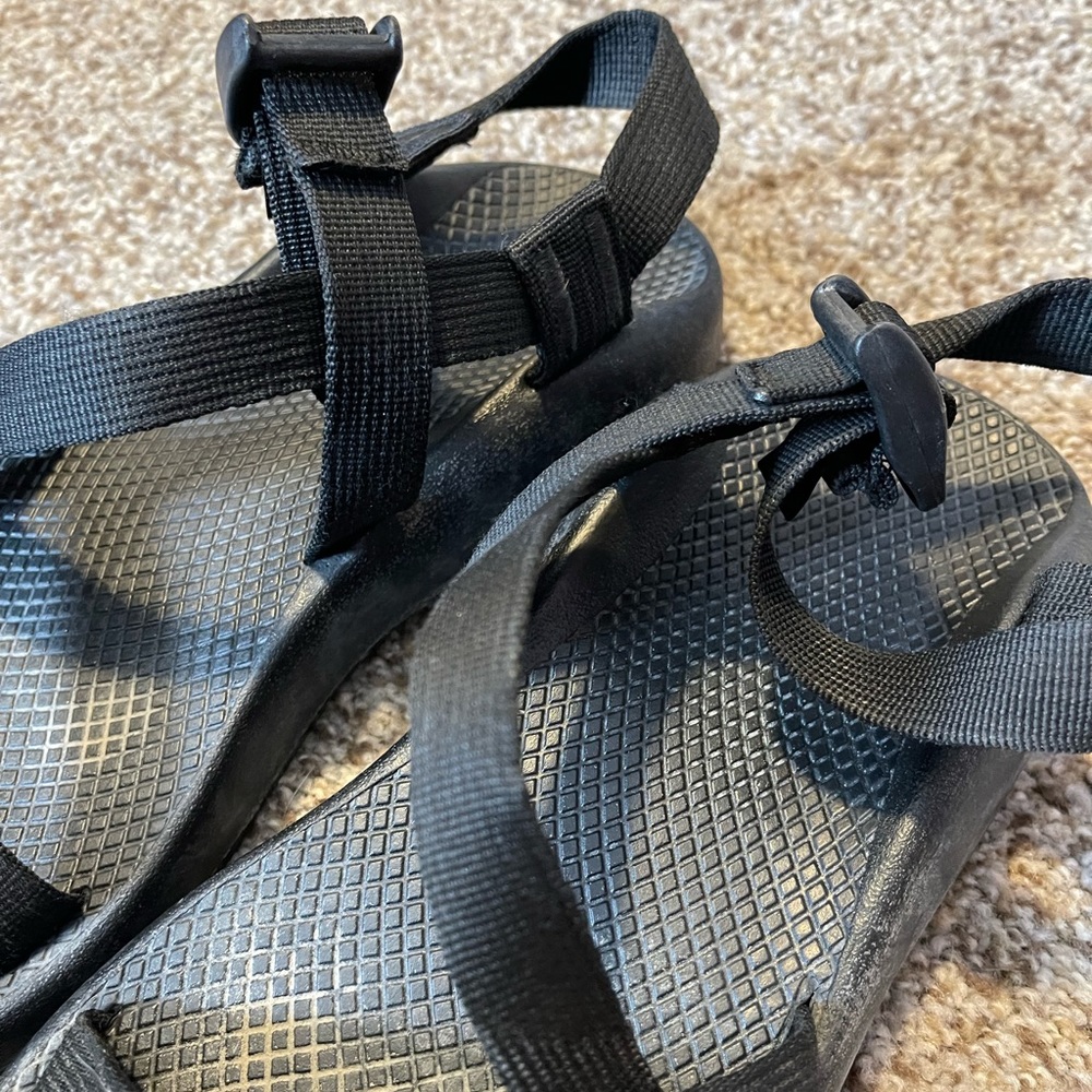 Chacos - Picture 3 of 4